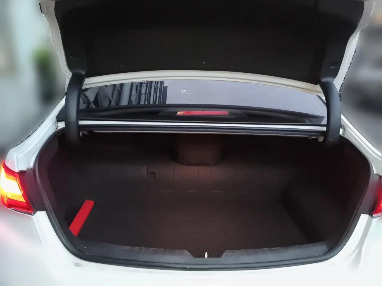 Hyundai Sonata Plug-in Hybrid 2018 2.0 PHS Smart Connect Version China V Standard — миниатюра 19