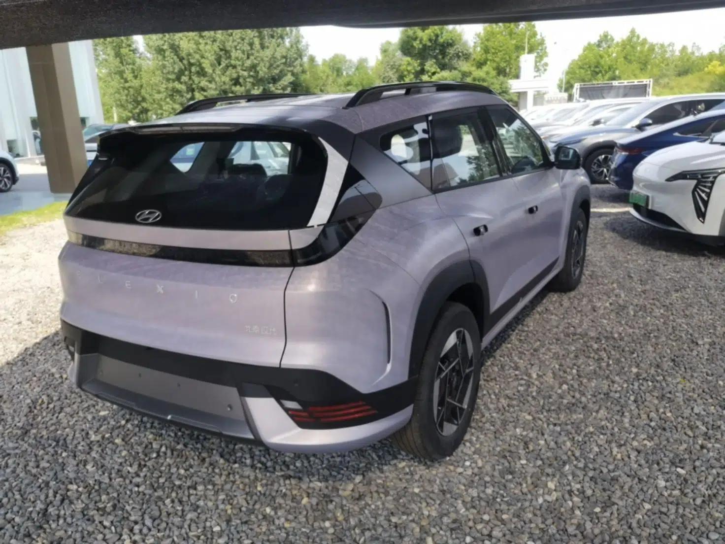 Hyundai ELEXIO 2025 Model Two-Wheel-Drive SMART Edition 64.2kWh — миниатюра 6