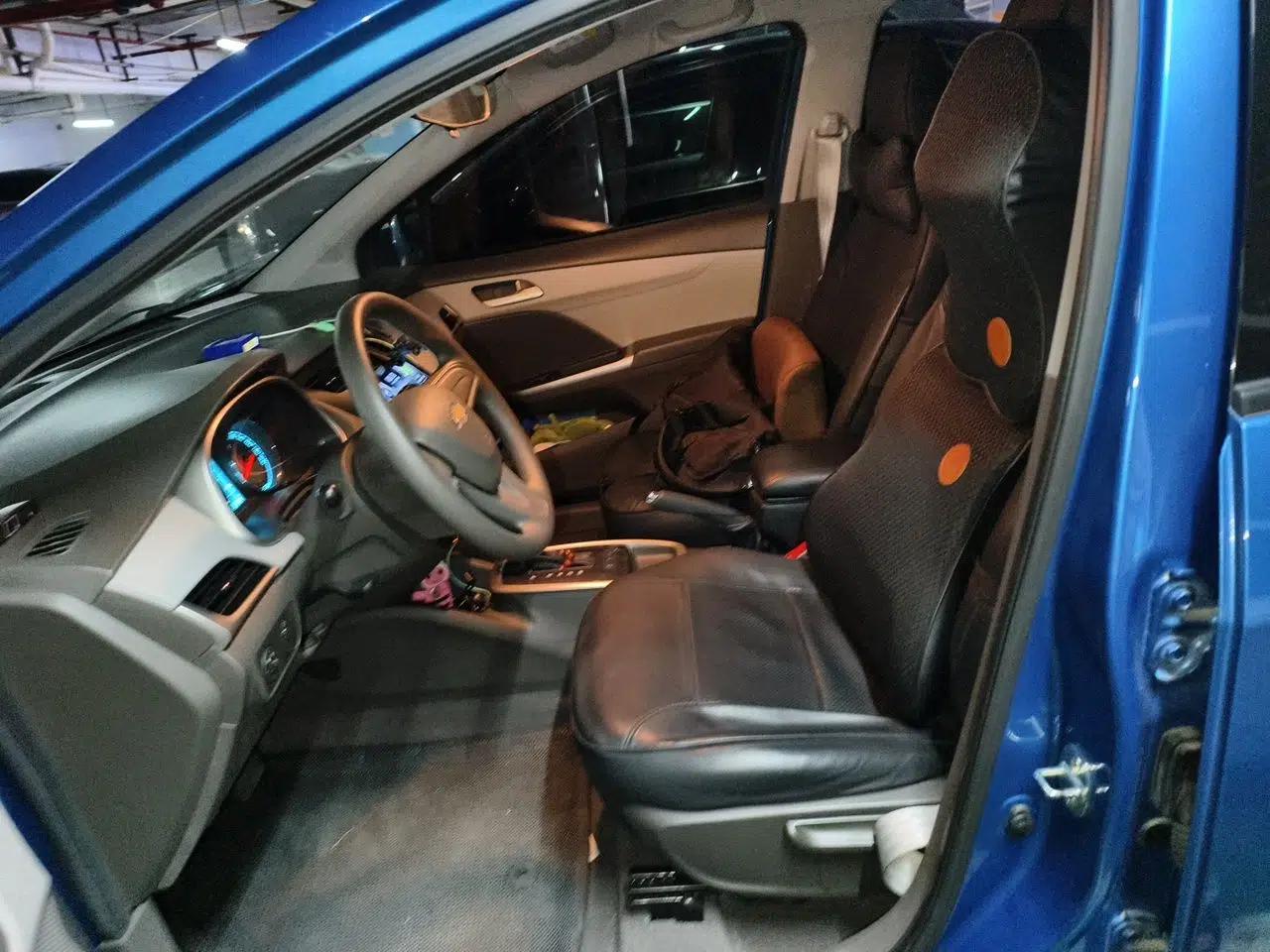 Chevrolet Lova RV 2016 1.5L Automatic Comfort Edition — миниатюра 15