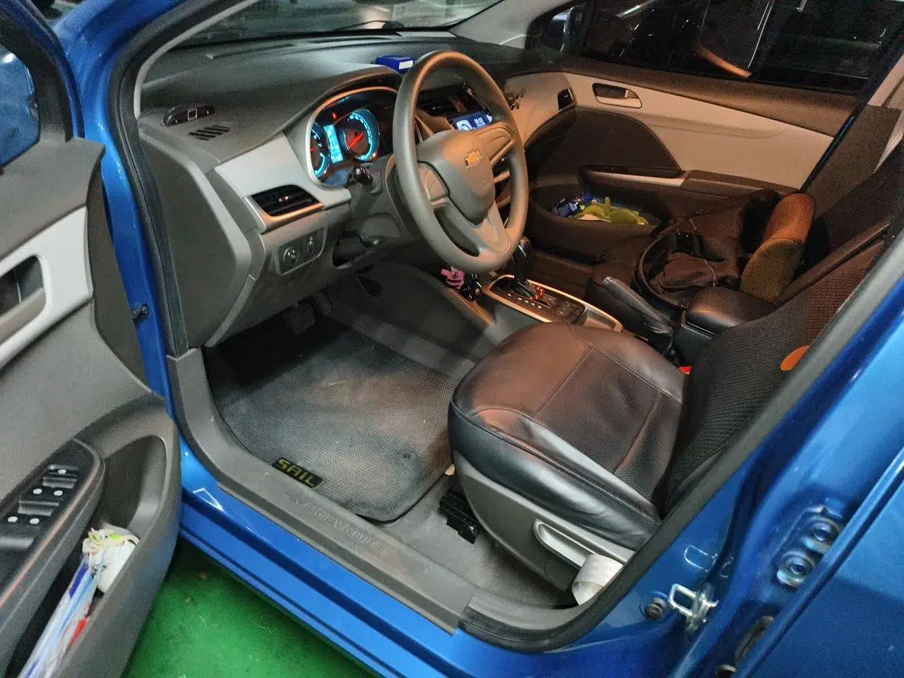 Chevrolet Lova RV 2016 1.5L Automatic Comfort Edition — миниатюра 16