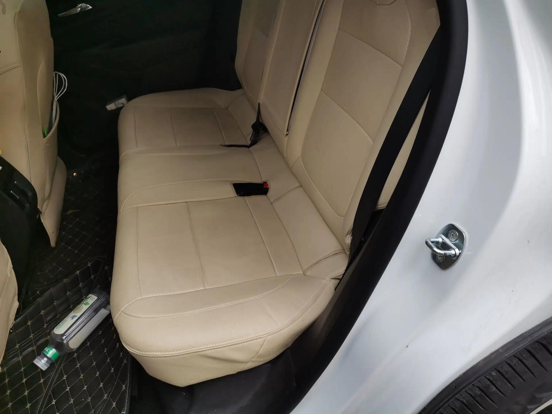 Chevrolet Seeker 2022 1.5T CVT RS Honeycomb Edition — миниатюра 17