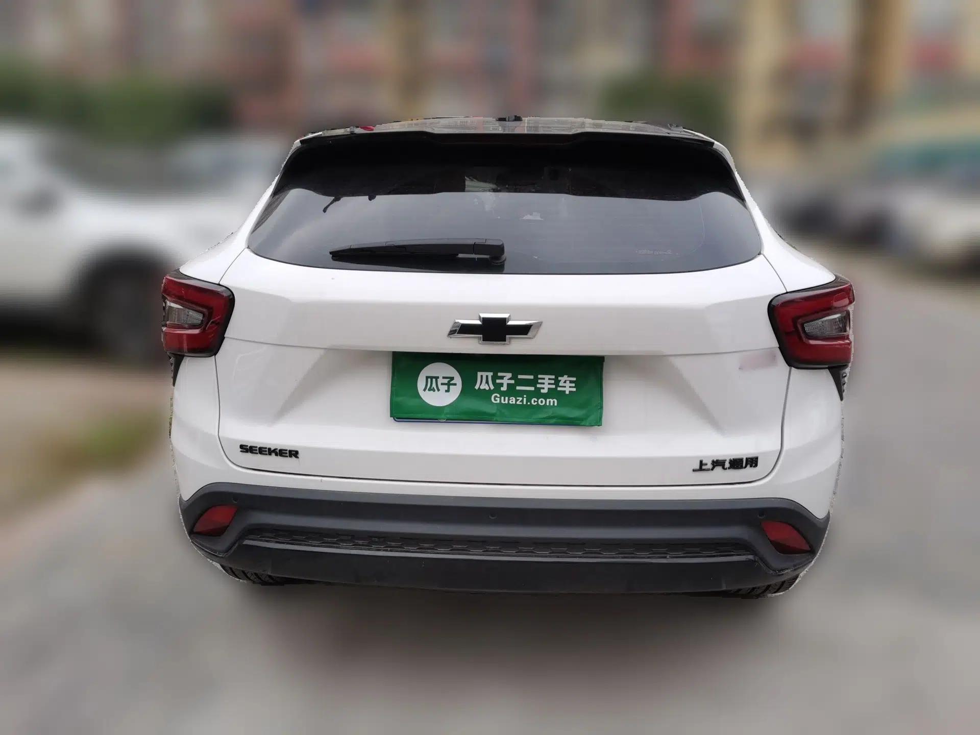 Chevrolet Seeker 2022 1.5T CVT RS Honeycomb Edition — миниатюра 5