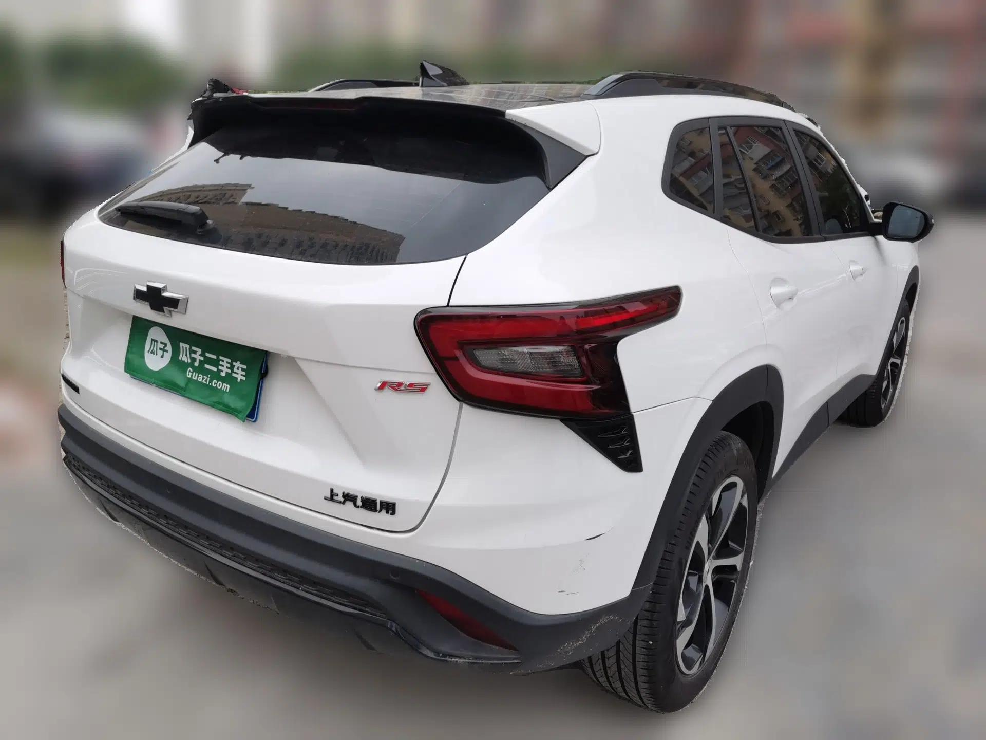 Chevrolet Seeker 2022 1.5T CVT RS Honeycomb Edition — миниатюра 6