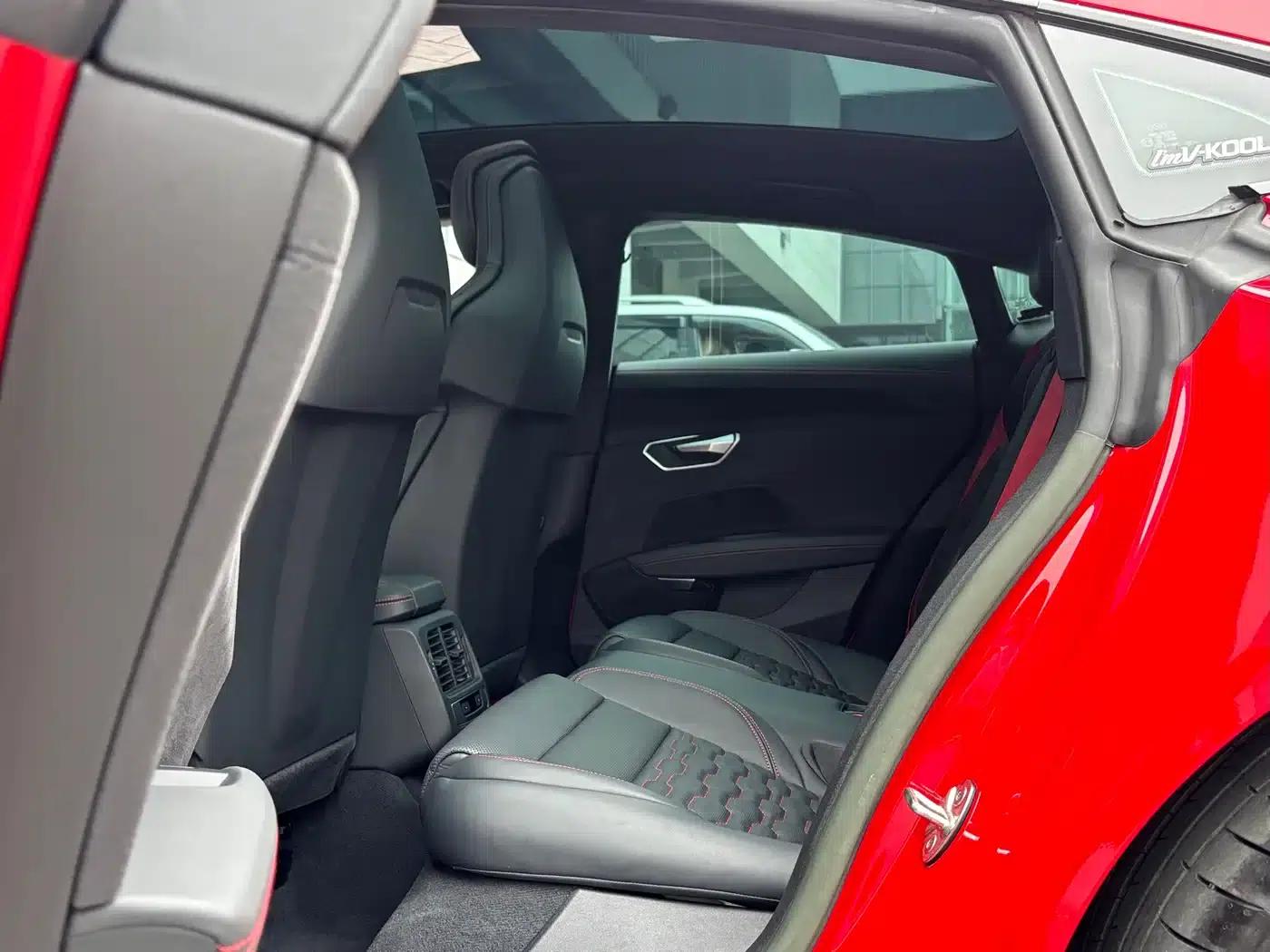 Audi RS e-tron GT 2023 Base Model — миниатюра 10