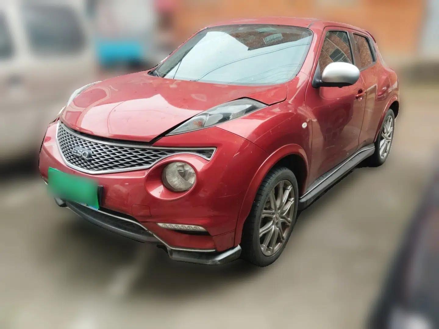 Infiniti ESQ 2014 1.6L Spontaneous Edition — миниатюра 1