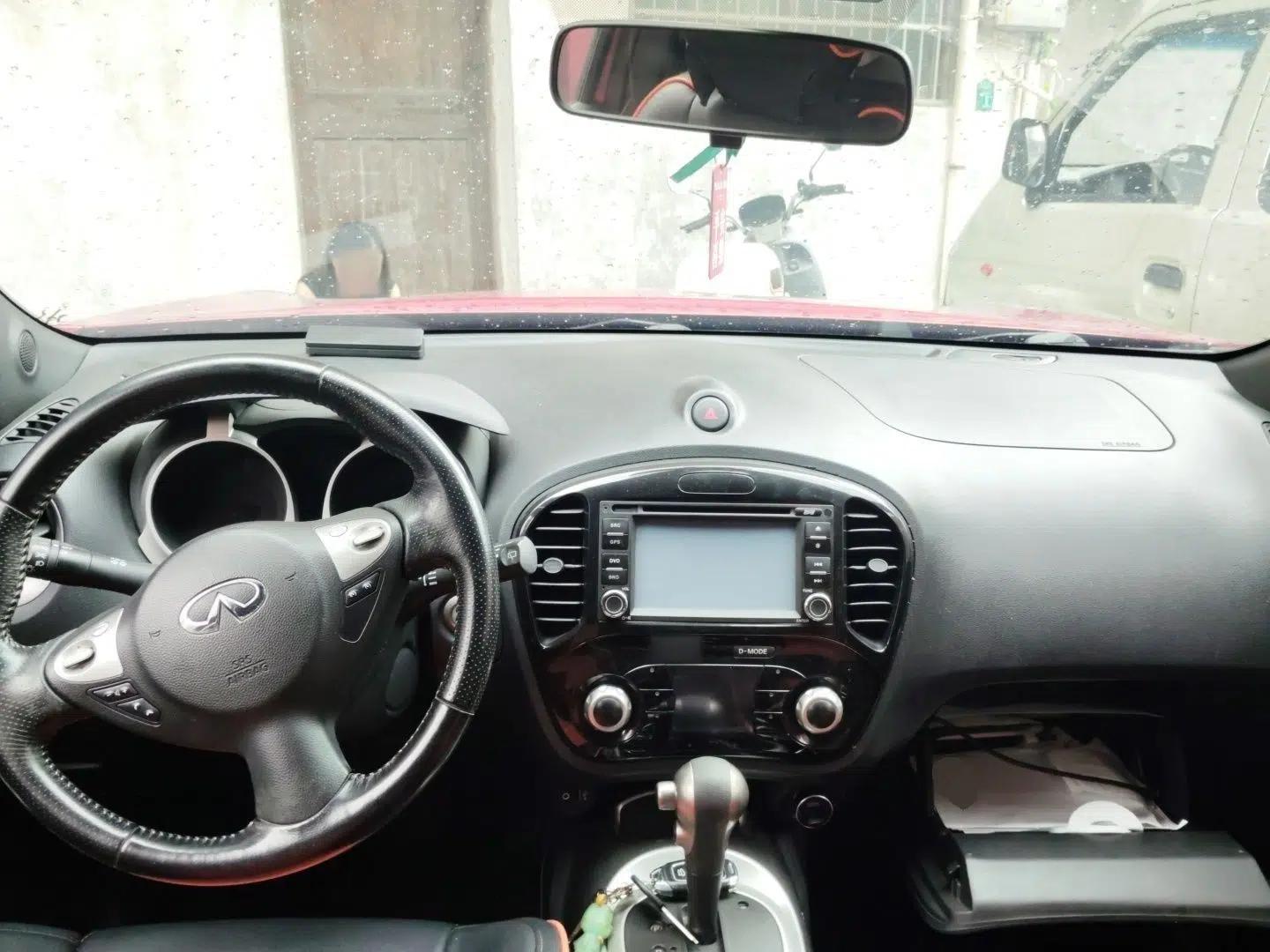 Infiniti ESQ 2014 1.6L Spontaneous Edition — миниатюра 18