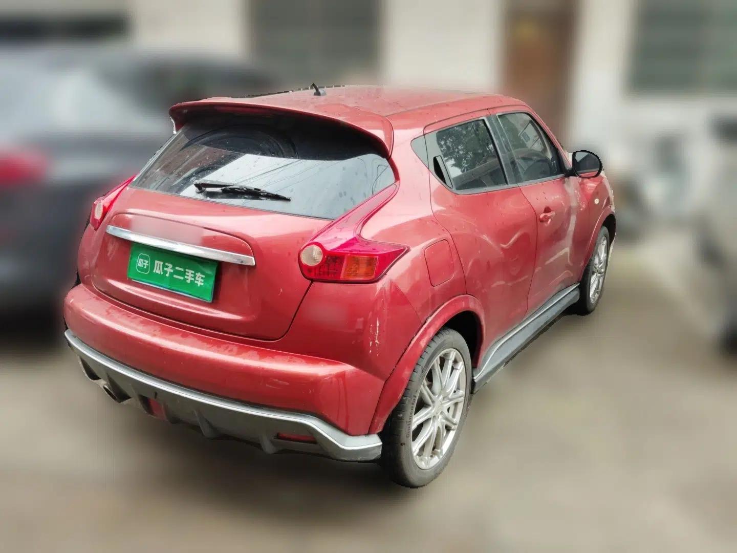 Infiniti ESQ 2014 1.6L Spontaneous Edition — миниатюра 6