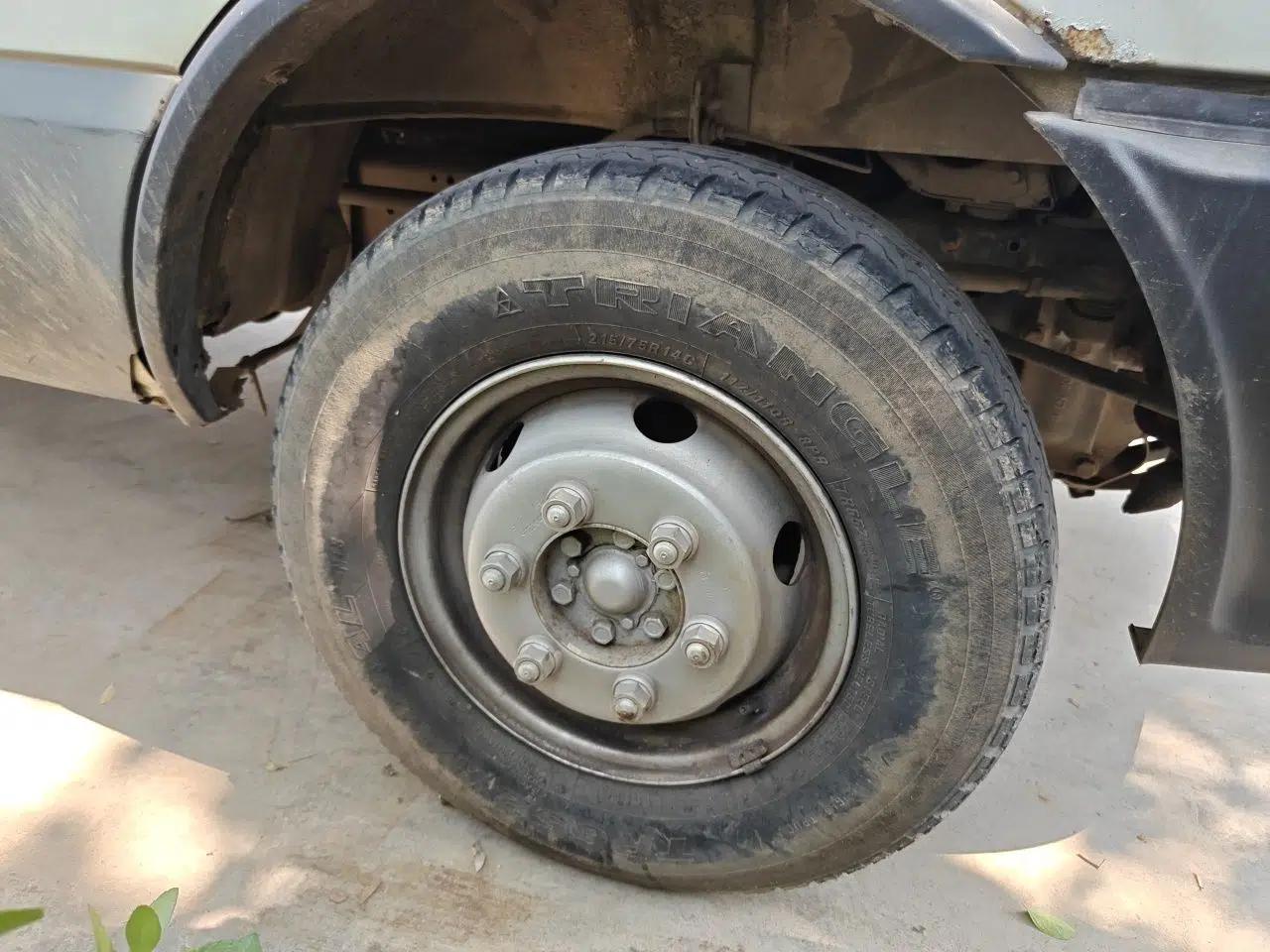 Iveco Power Daily 2012 2.5T-A32 Base Version — миниатюра 8