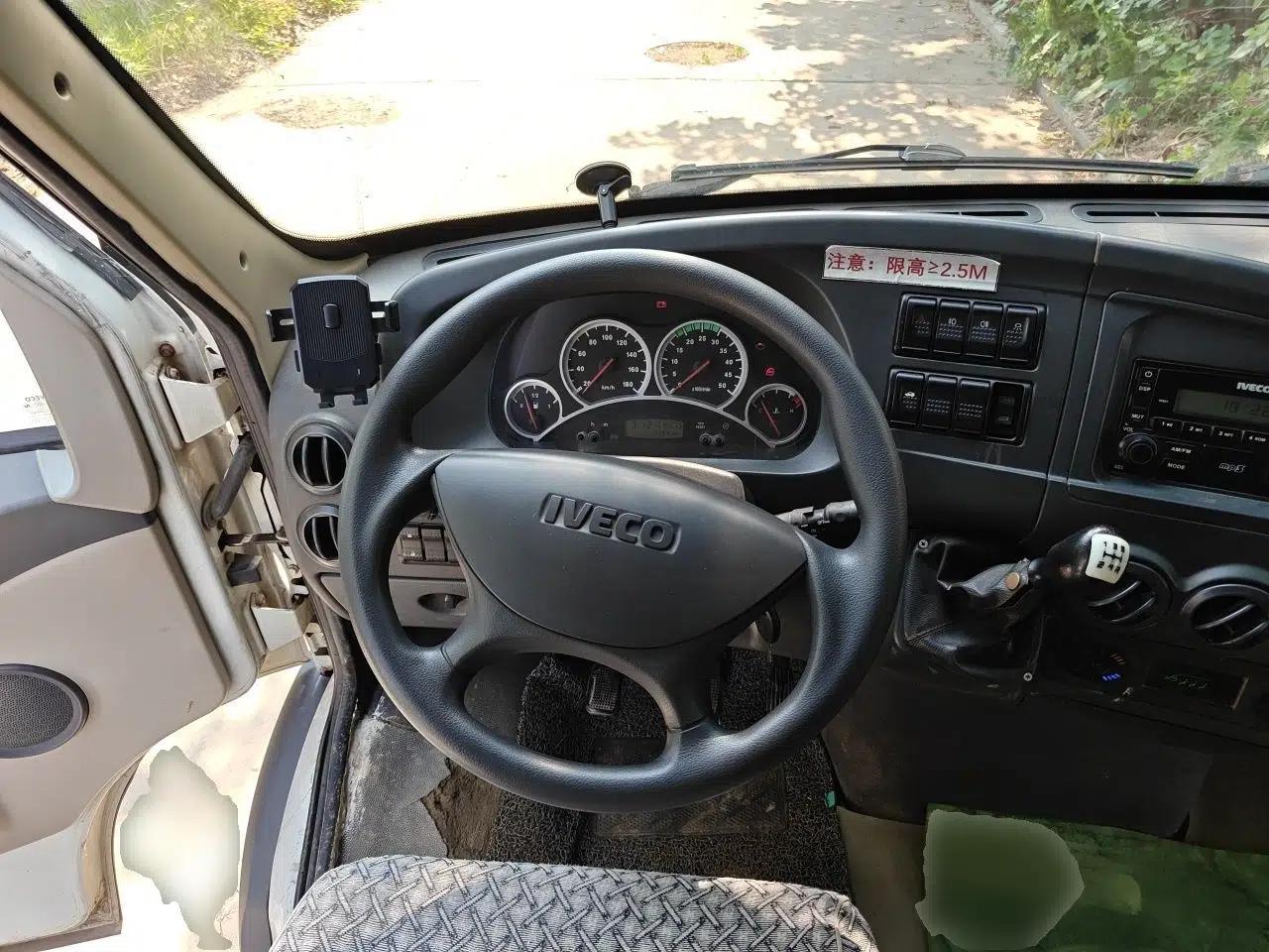 Iveco Power Daily 2012 2.5T-A32 Base Version — миниатюра 10