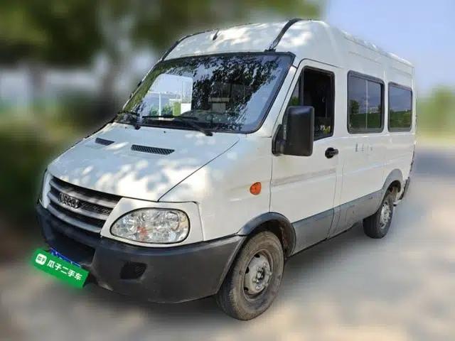 Iveco Power Daily 2012 2.5T-A32 Base Version
