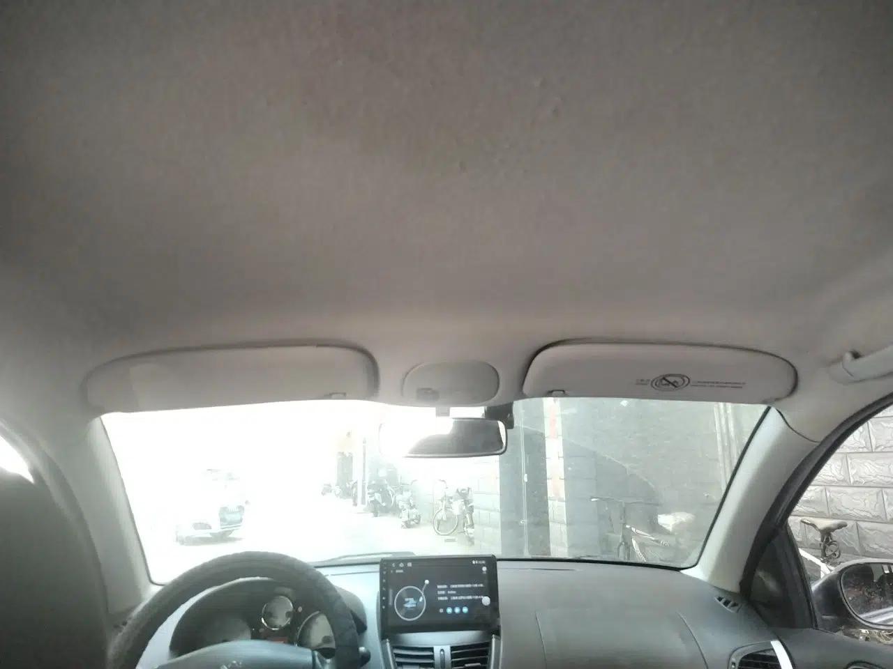 Peugeot 207 2011 Hatchback 1.4L Manual Yule Edition — миниатюра 18