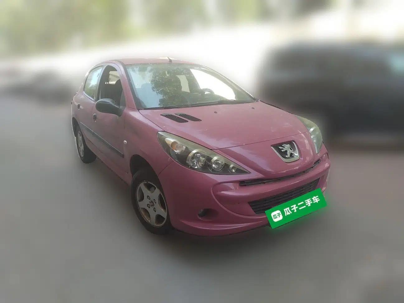 Peugeot 207 2011 Hatchback 1.4L Manual Yule Edition — миниатюра 3