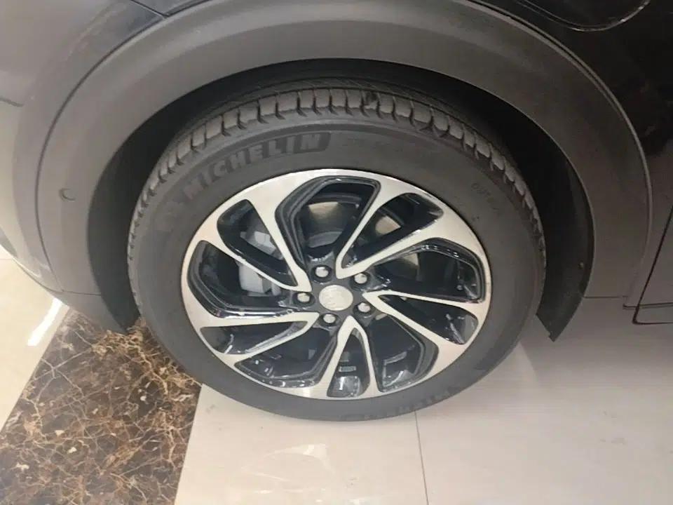 Buick Velite 7 2020 652E Connected Smart Car — миниатюра 10