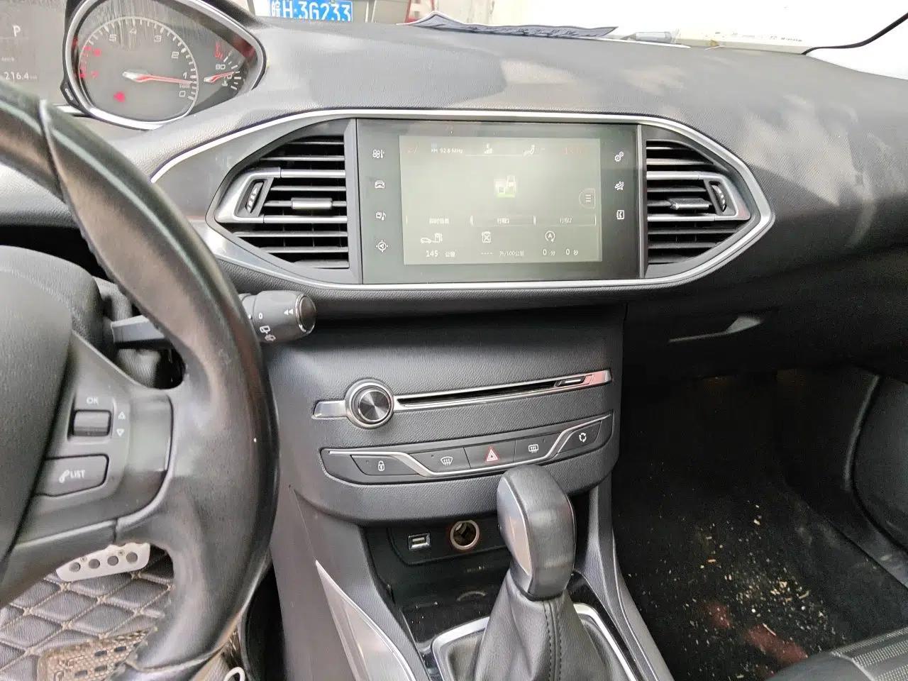 Peugeot 308S 2015 1.6T Automatic Ruichi Edition — миниатюра 13