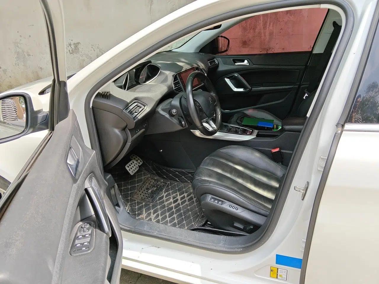 Peugeot 308S 2015 1.6T Automatic Ruichi Edition — миниатюра 16