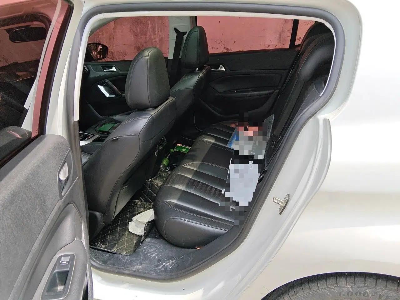 Peugeot 308S 2015 1.6T Automatic Ruichi Edition — миниатюра 17