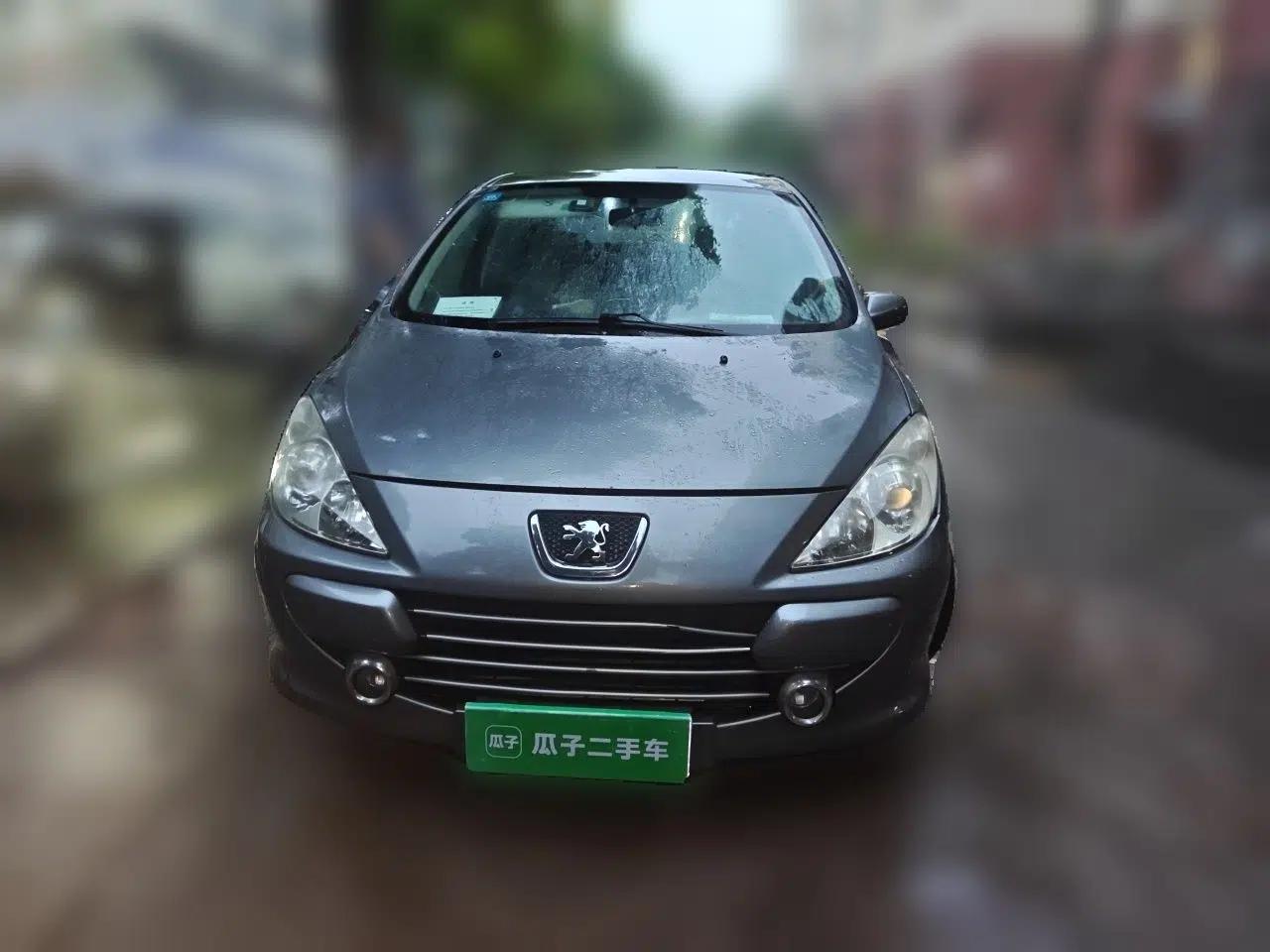 Peugeot 307 2010 Sedan 1.6L Manual Comfort Edition — миниатюра 2