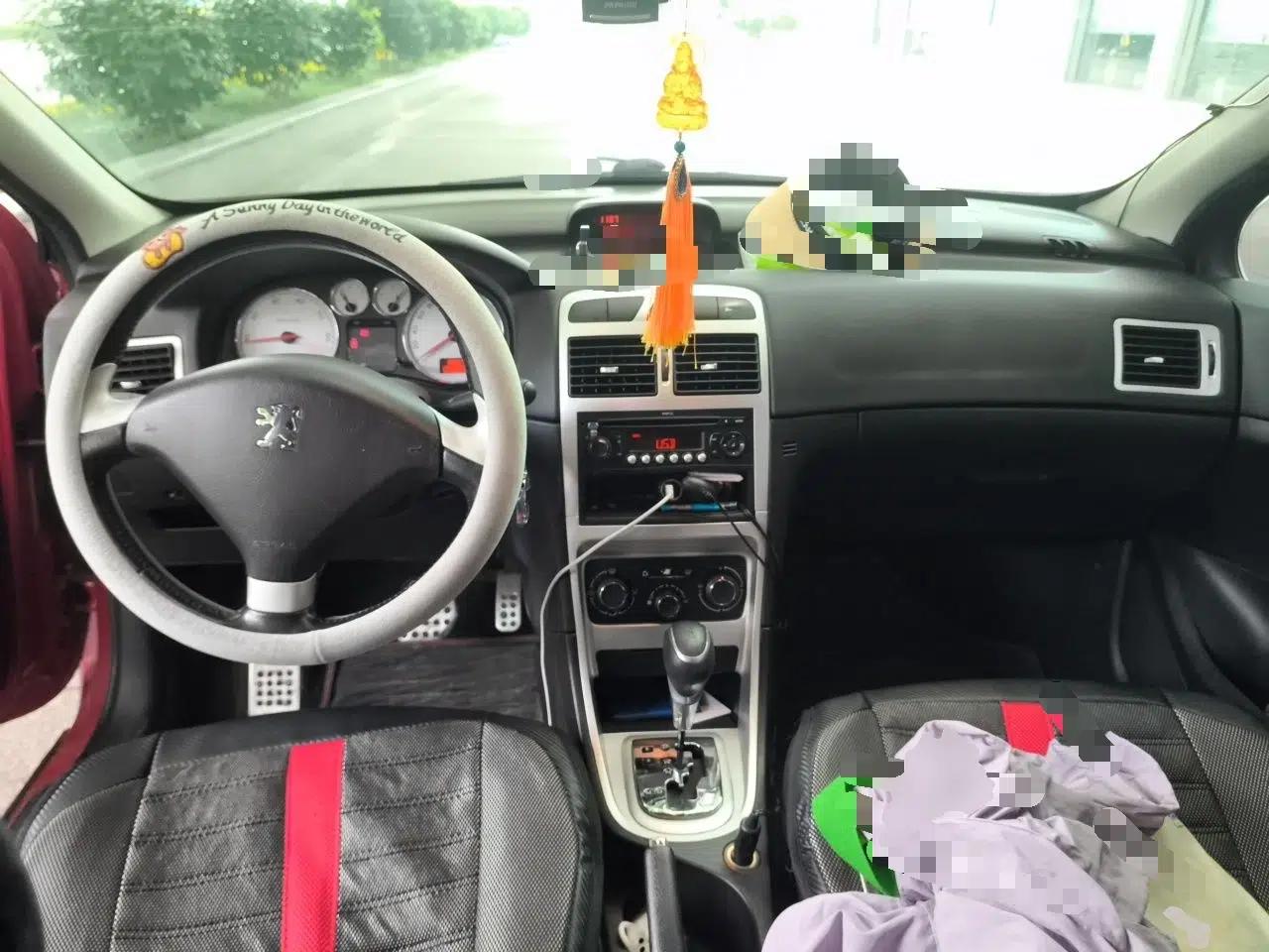 Peugeot 307 2013 1.6L Automatic CROSS — миниатюра 9