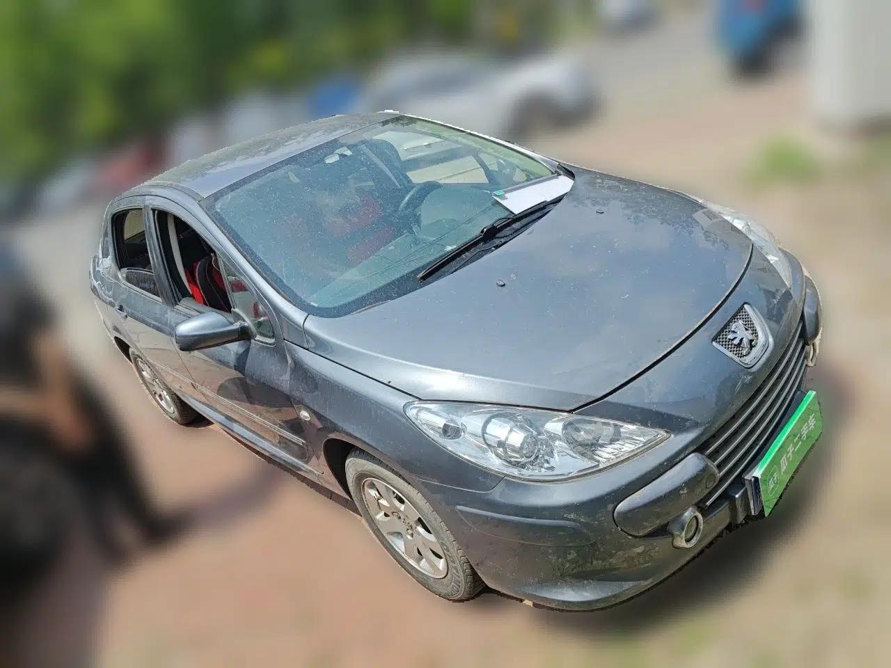 Peugeot 307 2010 Sedan 1.6L Manual Comfort Edition — миниатюра 3