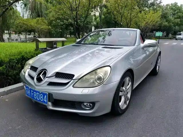 Mercedes-Benz SLK-Class 2010 SLK 200K Grand Edition