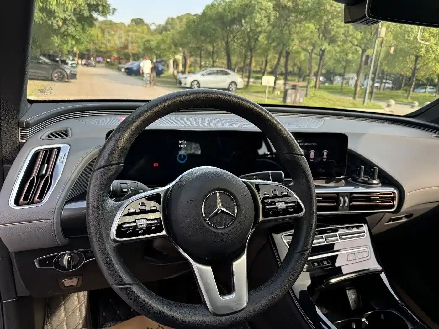 Mercedes-Benz EQC 2020 EQC 350 4MATIC — миниатюра 9
