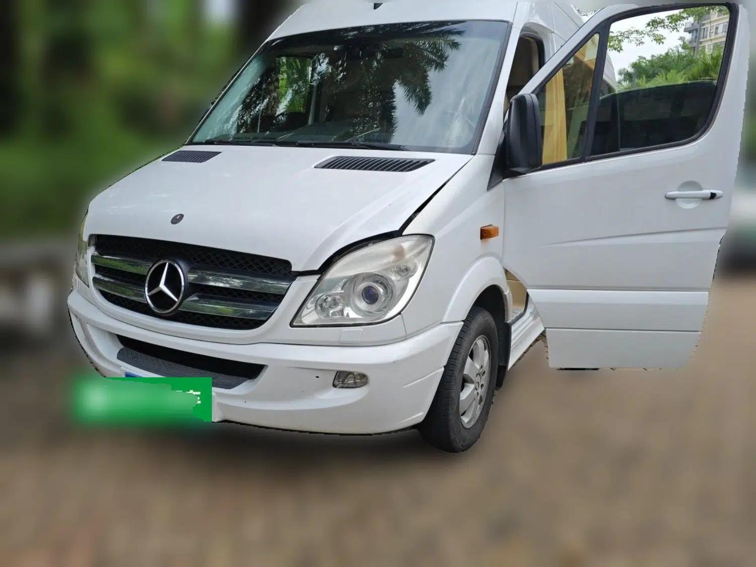 Mercedes-Benz Sprinter — миниатюра 1