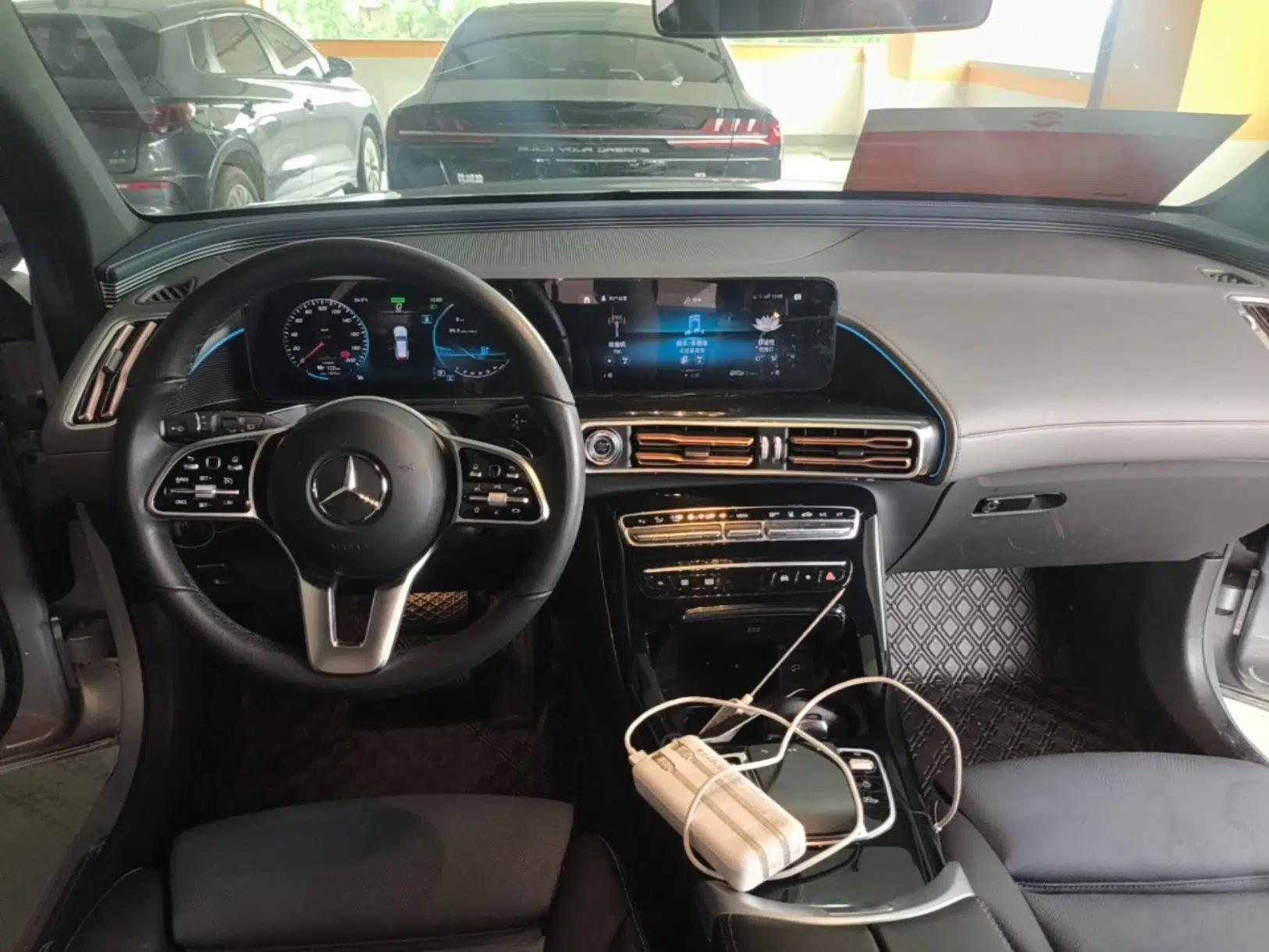 Mercedes-Benz EQC 2022 EQC 350 4MATIC — миниатюра 12