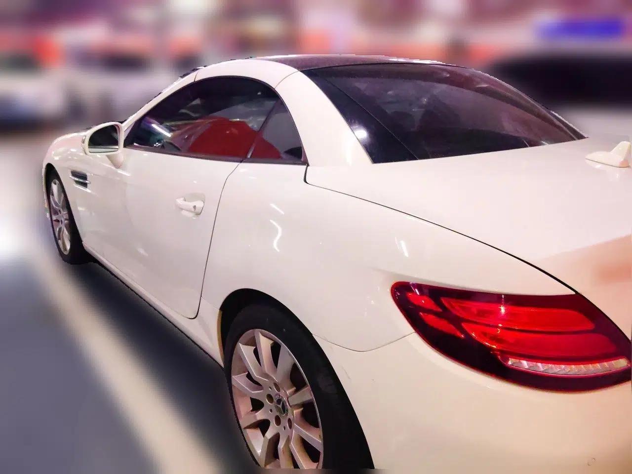 Mercedes-Benz SLC 2018 SLC 260 Dynamic Edition — миниатюра 4