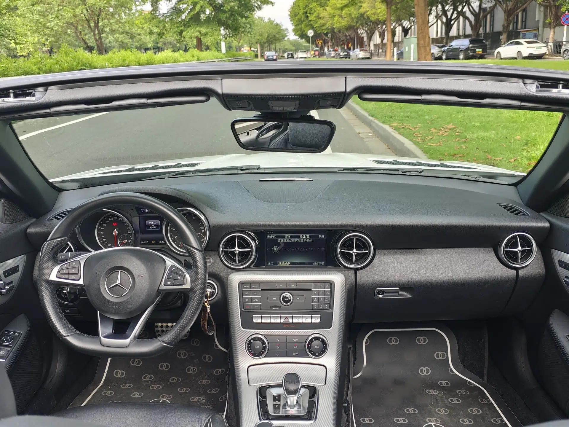 Mercedes-Benz SLC 2016 SLC 200 Dynamic Edition — миниатюра 20