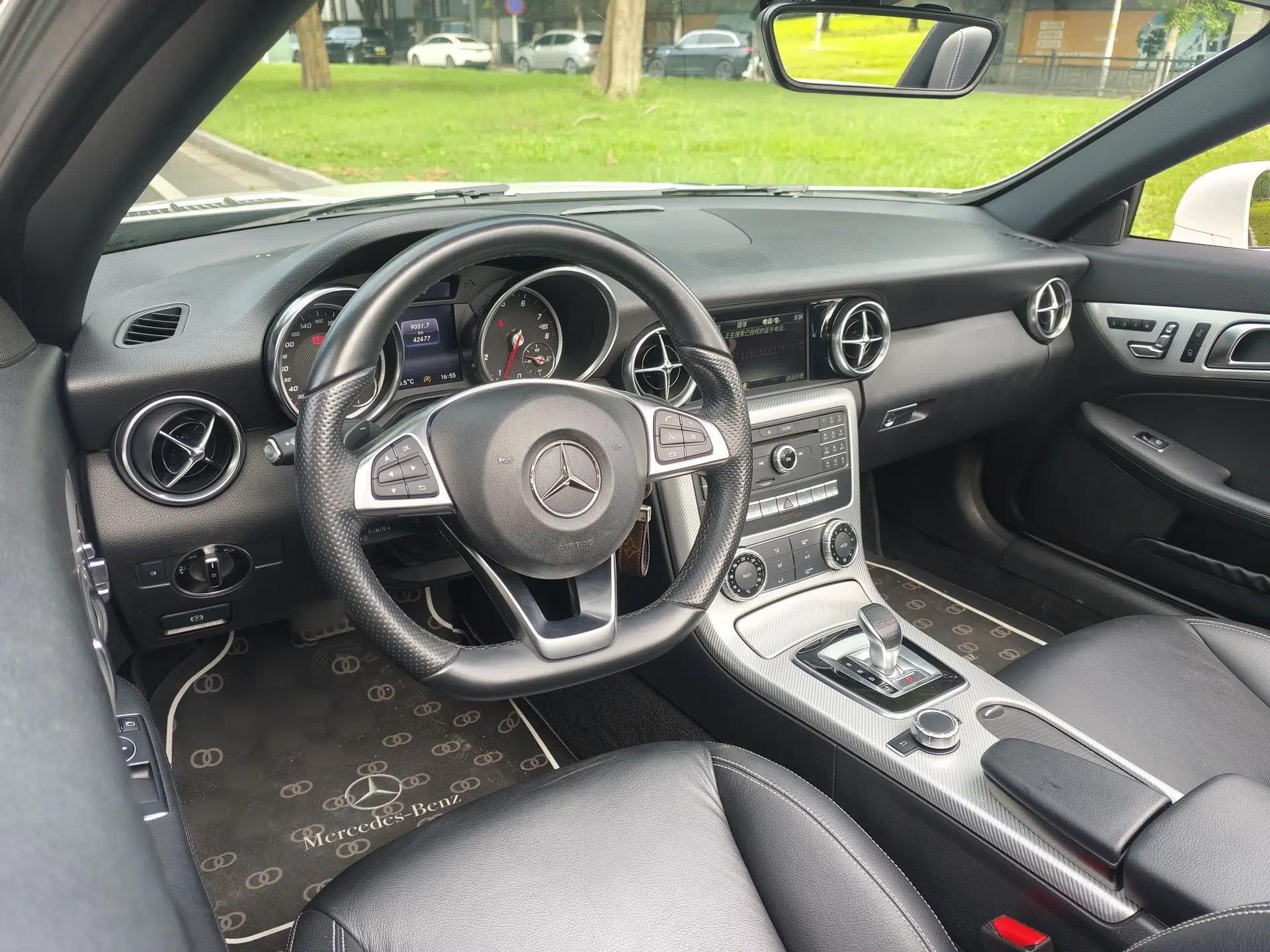 Mercedes-Benz SLC 2016 SLC 200 Dynamic Edition — миниатюра 21