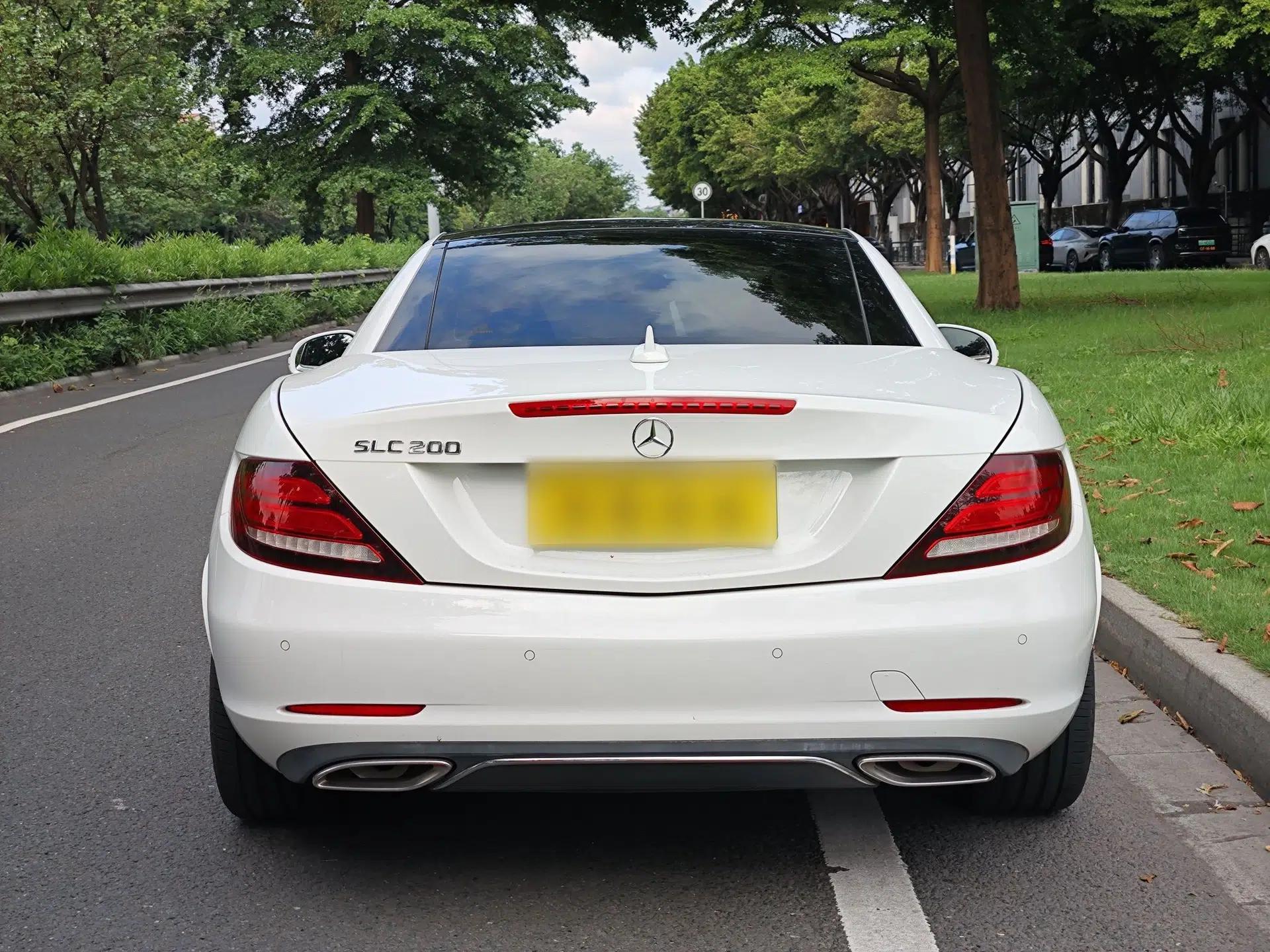 Mercedes-Benz SLC 2016 SLC 200 Dynamic Edition — миниатюра 9