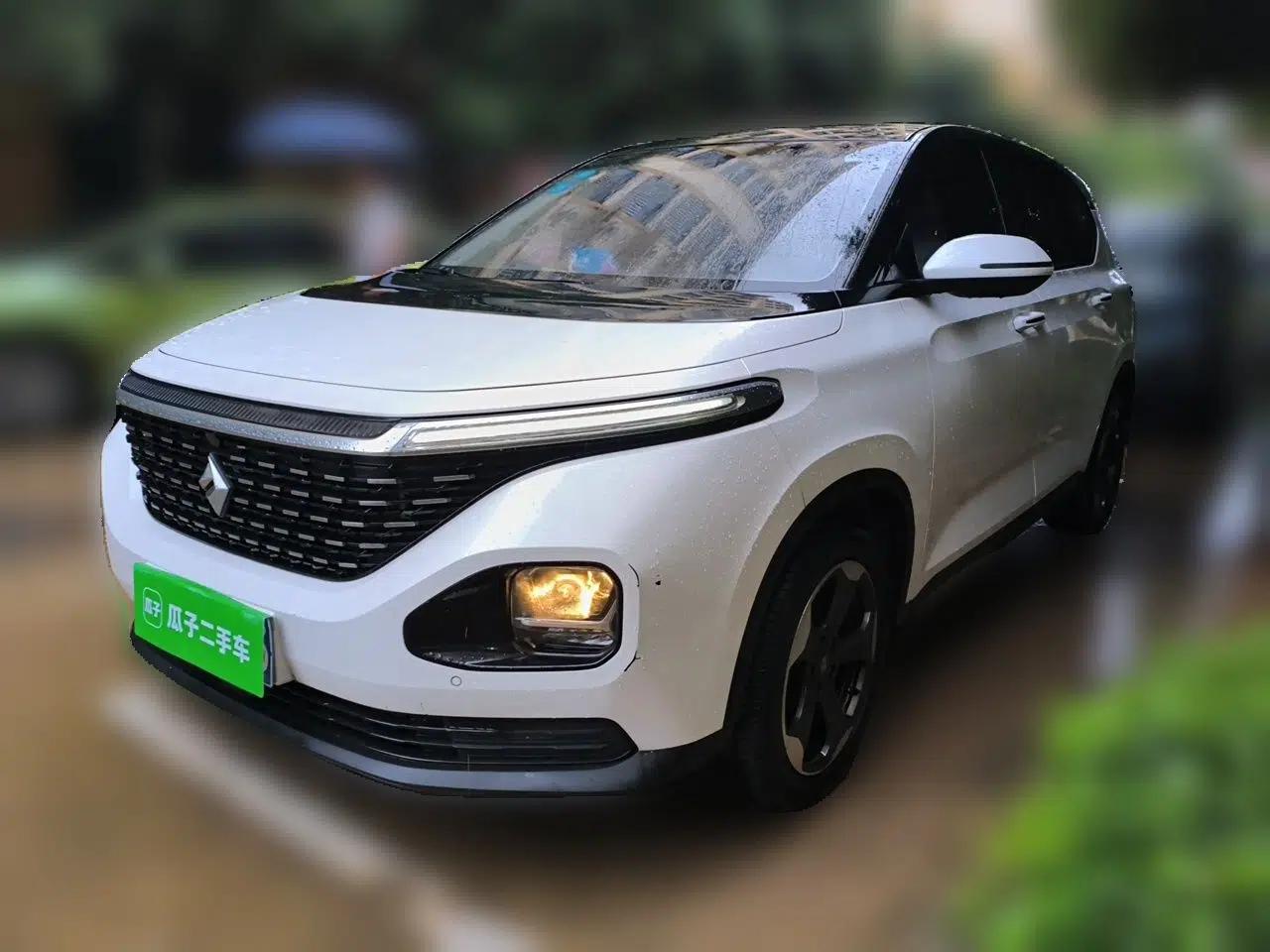 Baojun RM-5 2019 1.5T CVT 24-Hour Online Luxury Version 6 Seats — миниатюра 1