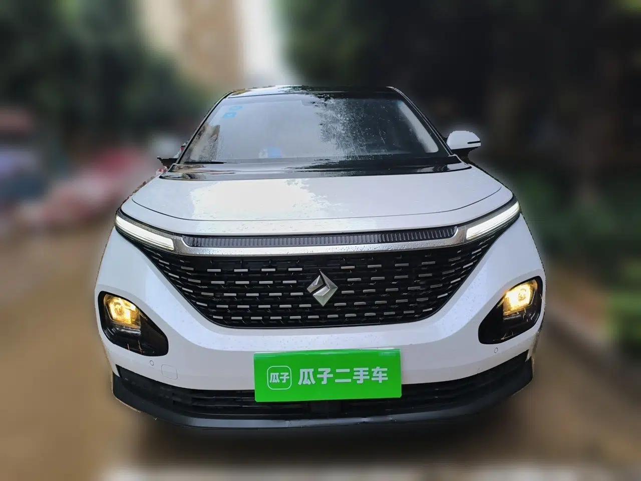 Baojun RM-5 2019 1.5T CVT 24-Hour Online Luxury Version 6 Seats — миниатюра 2