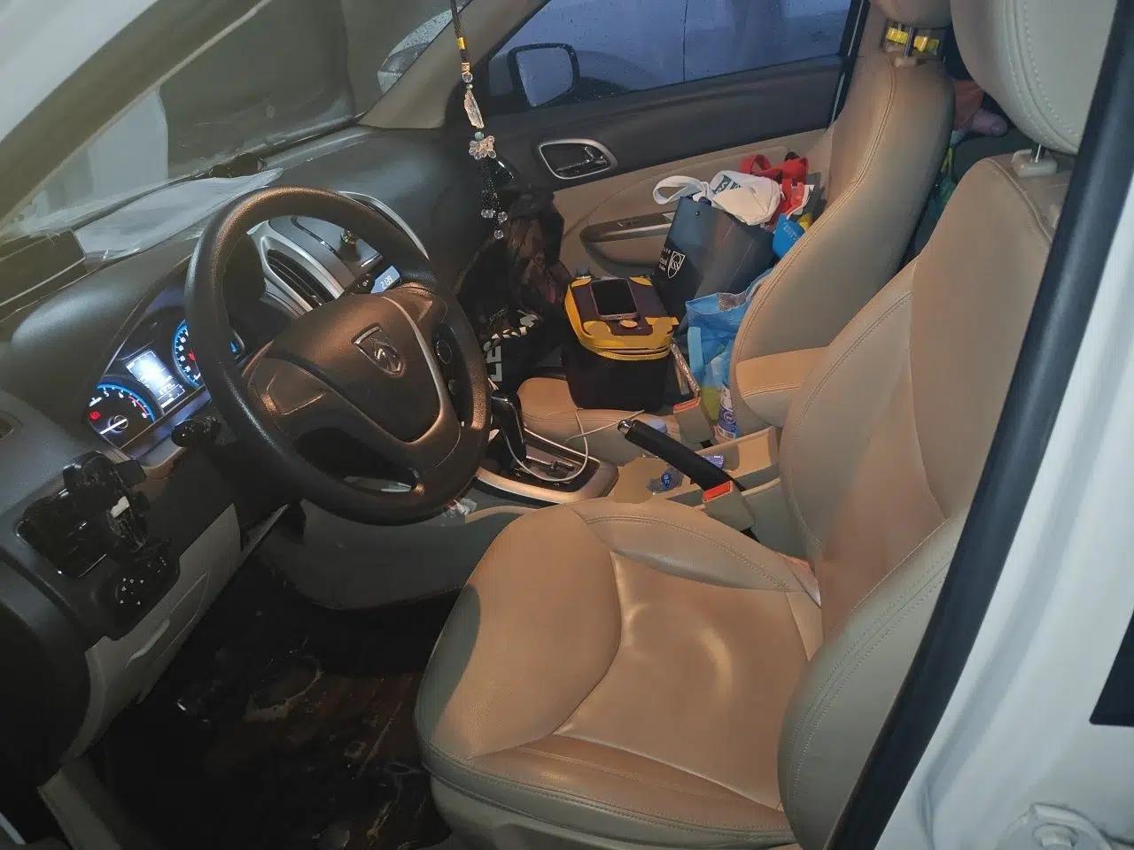 Baojun 630 2014 1.5L automatic comfort version — миниатюра 15