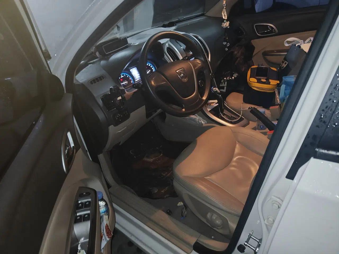 Baojun 630 2014 1.5L automatic comfort version — миниатюра 16