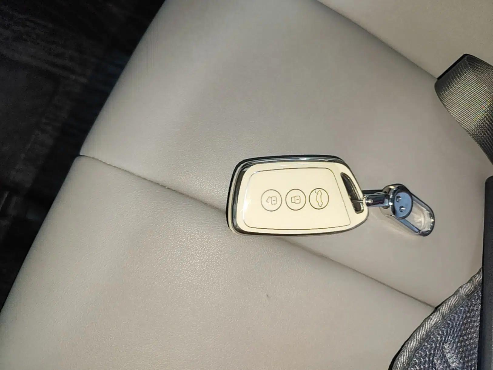 Baojun RS-5 2019 1.5T CVT Intelligent Driving Flagship Version China VI Emission Standard — миниатюра 33