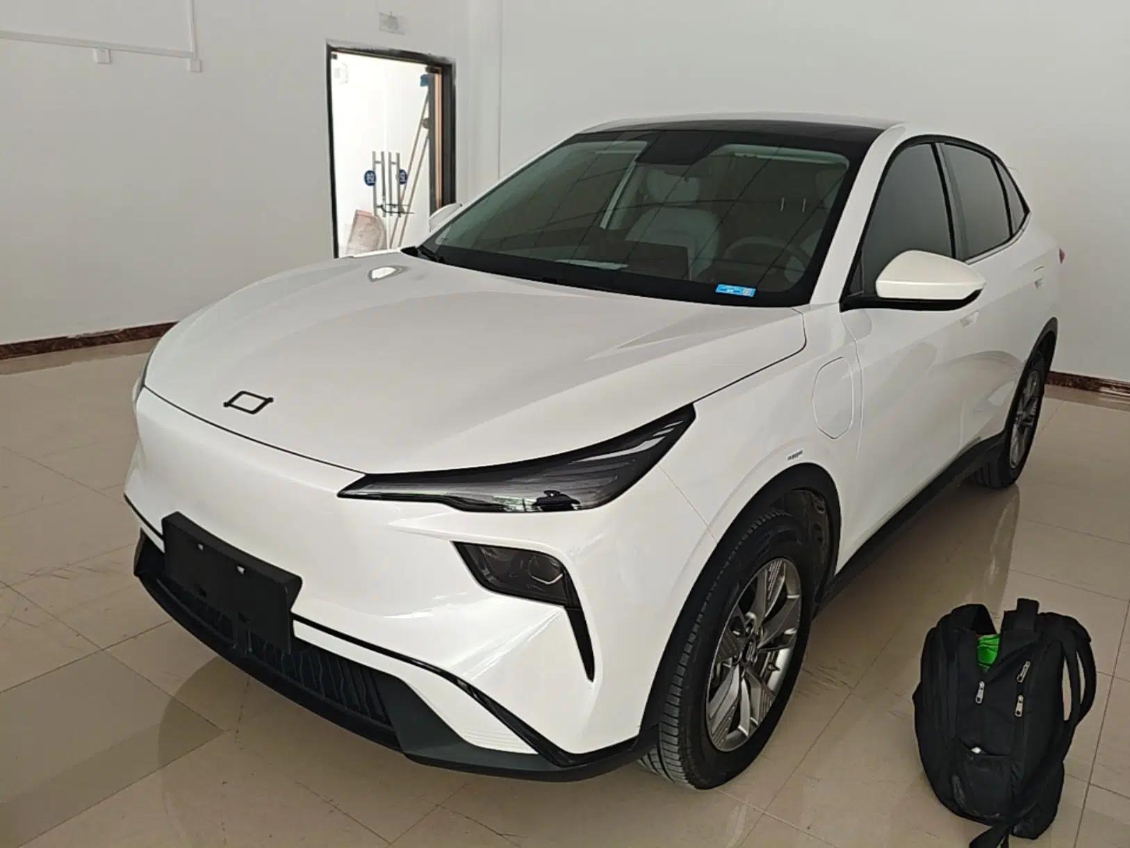 Bestune Yueyi 03 2025 565km Enjoy Edition — миниатюра 1