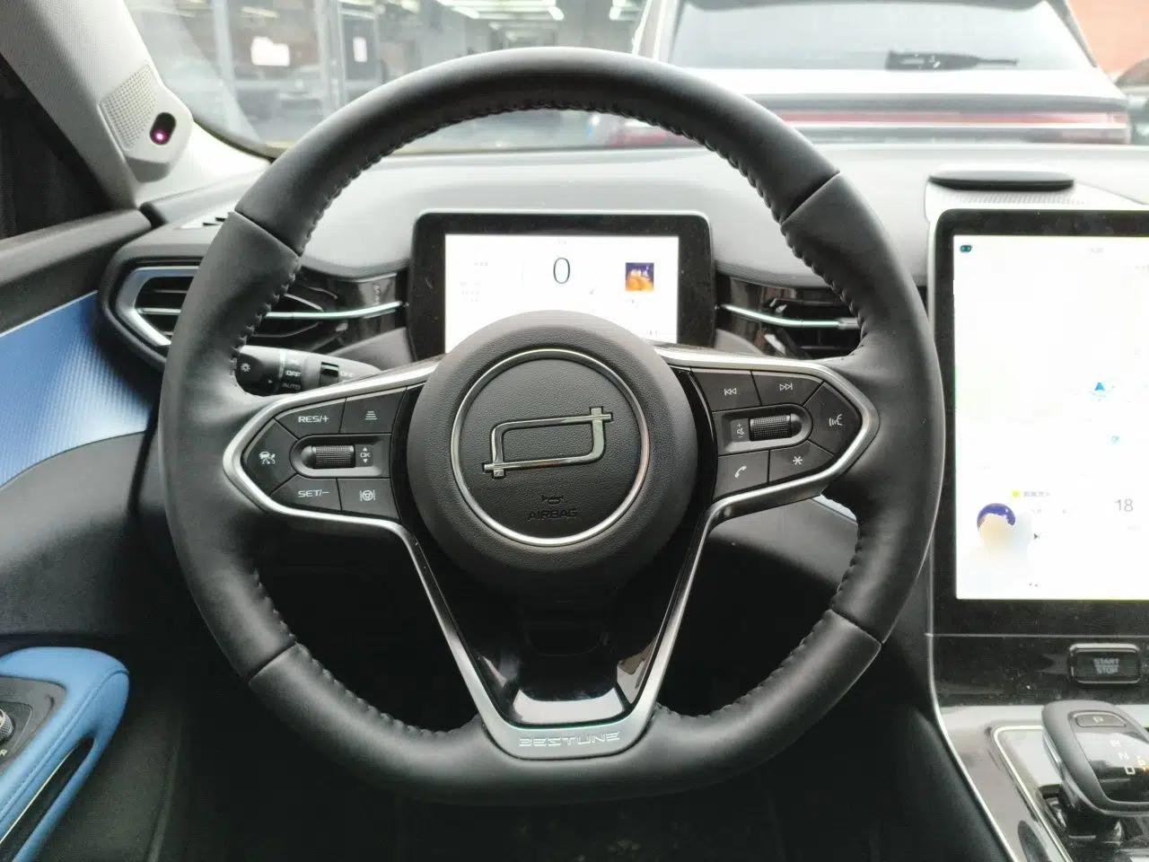 Bestune T90 2023 1.5T DCT Automatic Prestige Edition — миниатюра 10