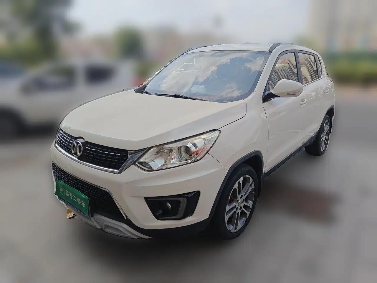 BAIC Senova X35 2016 1.5L Manual Luxury Edition — миниатюра 1
