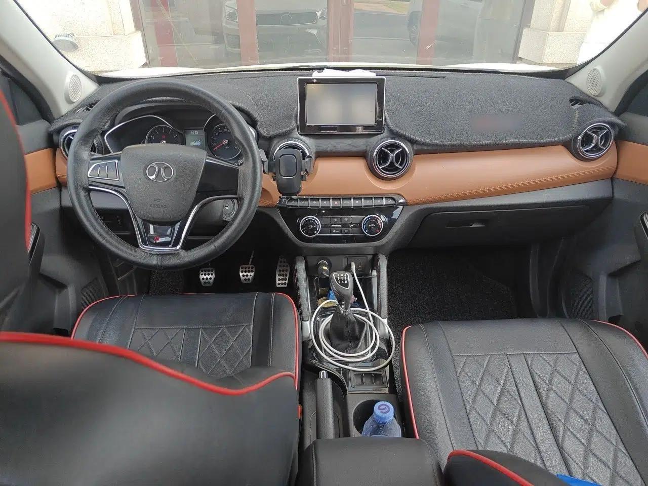 BAIC Senova X35 2016 1.5L Manual Luxury Edition — миниатюра 9