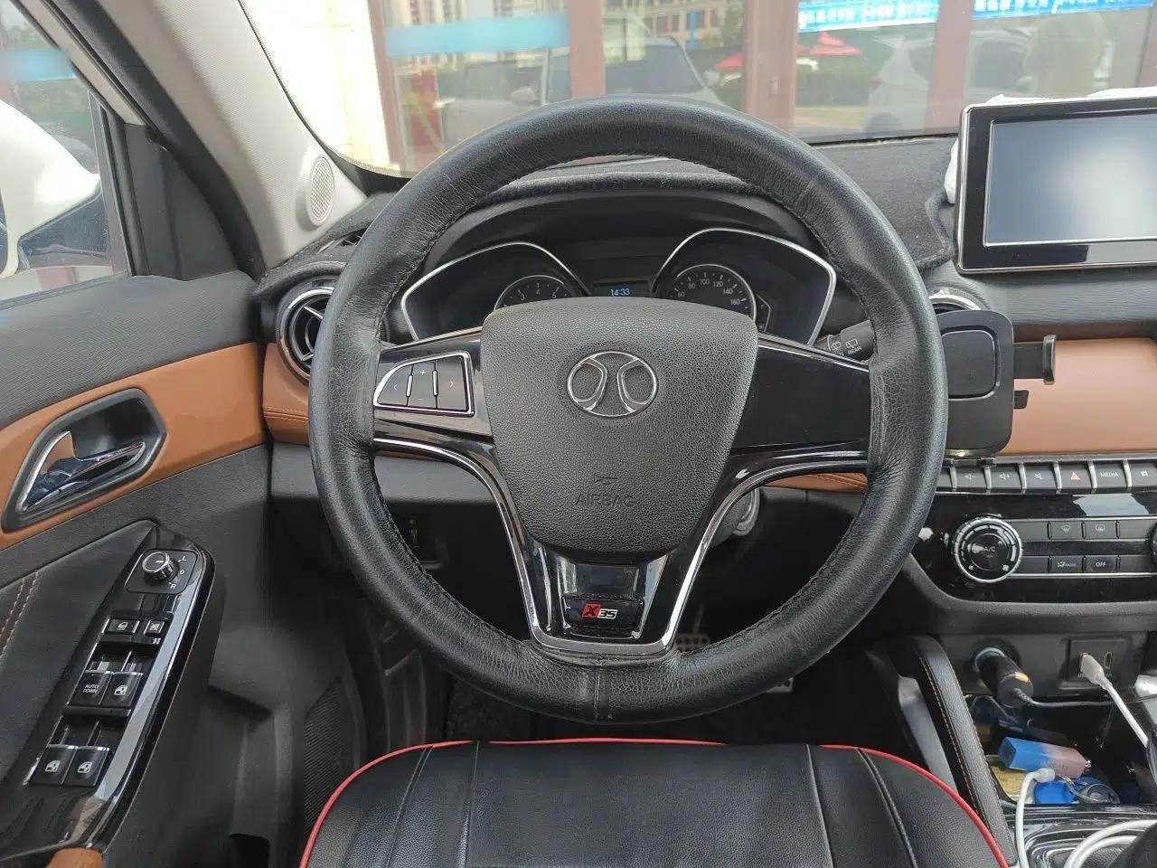 BAIC Senova X35 2016 1.5L Manual Luxury Edition — миниатюра 10