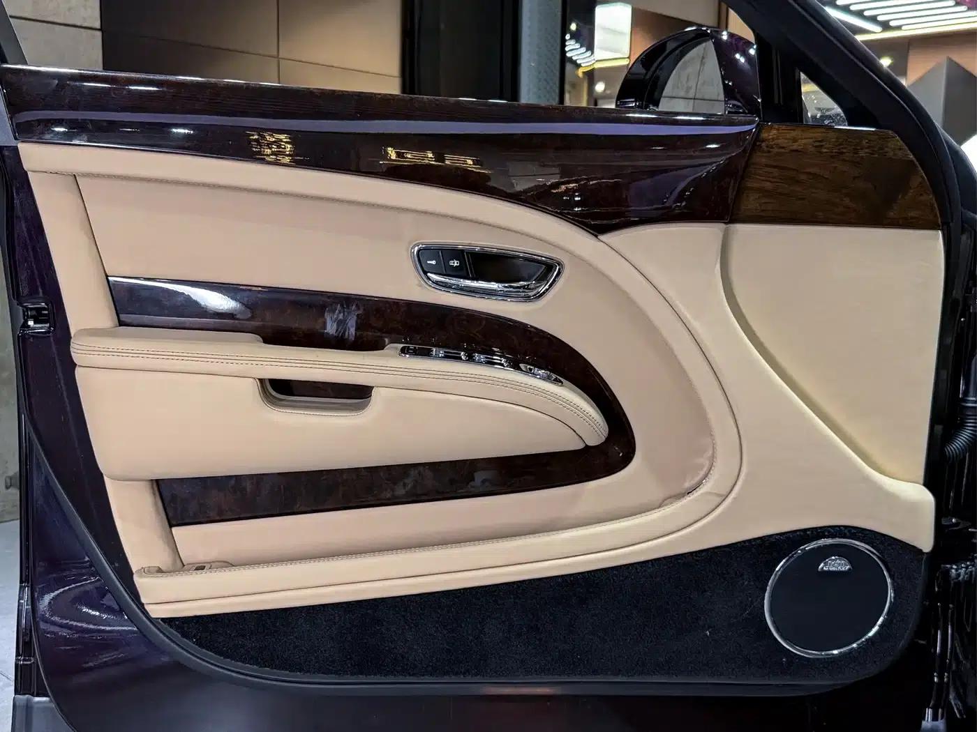 2013 Mulsanne 6.8T Mulliner Special Edition — миниатюра 18