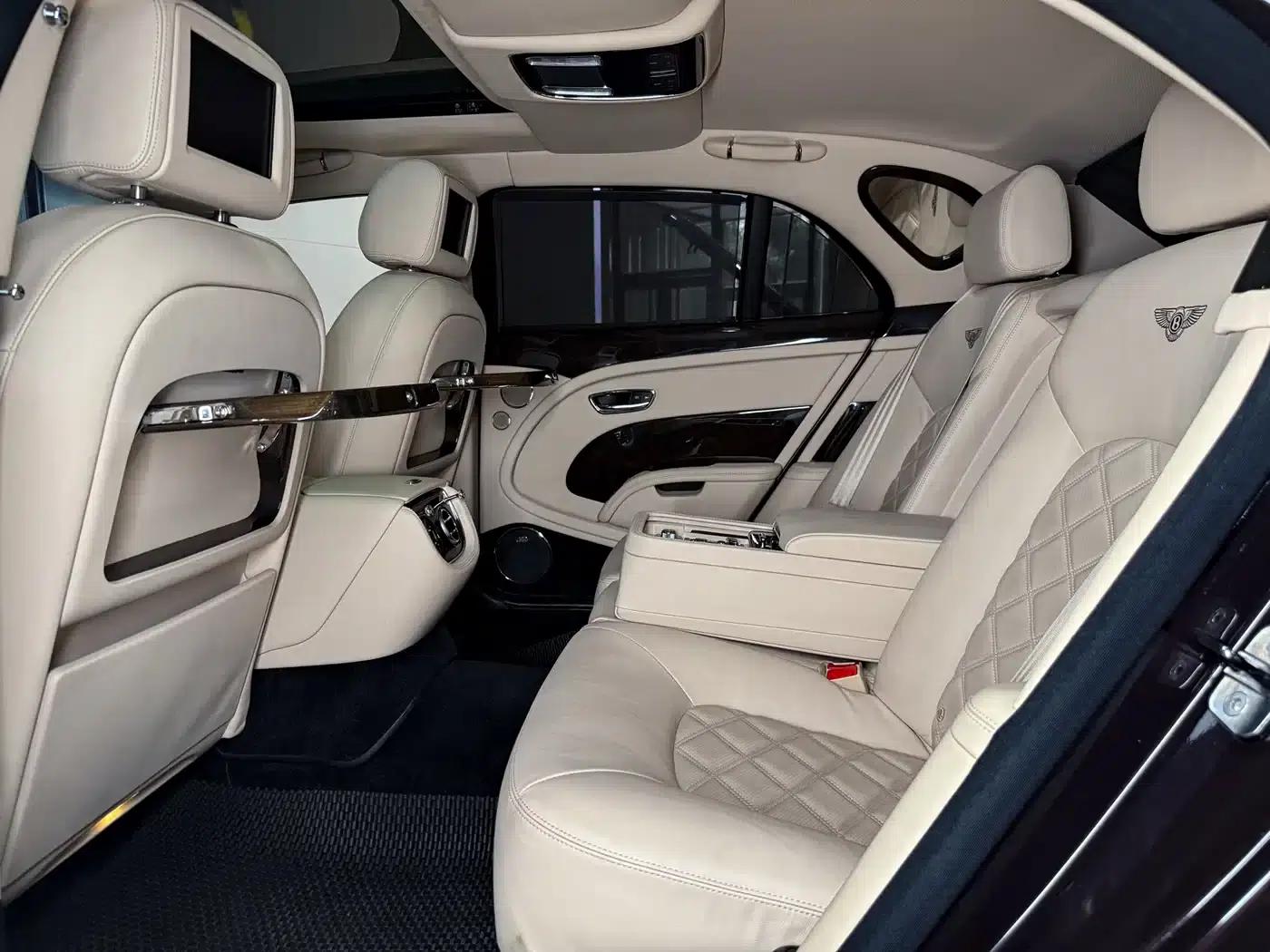 2013 Mulsanne 6.8T Mulliner Special Edition — миниатюра 24