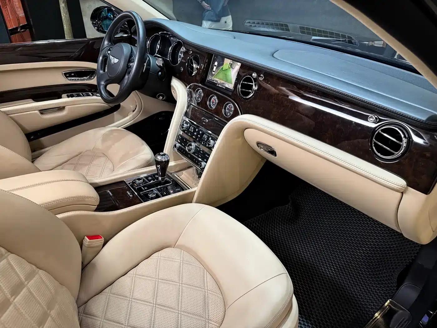2013 Mulsanne 6.8T Mulliner Special Edition — миниатюра 28