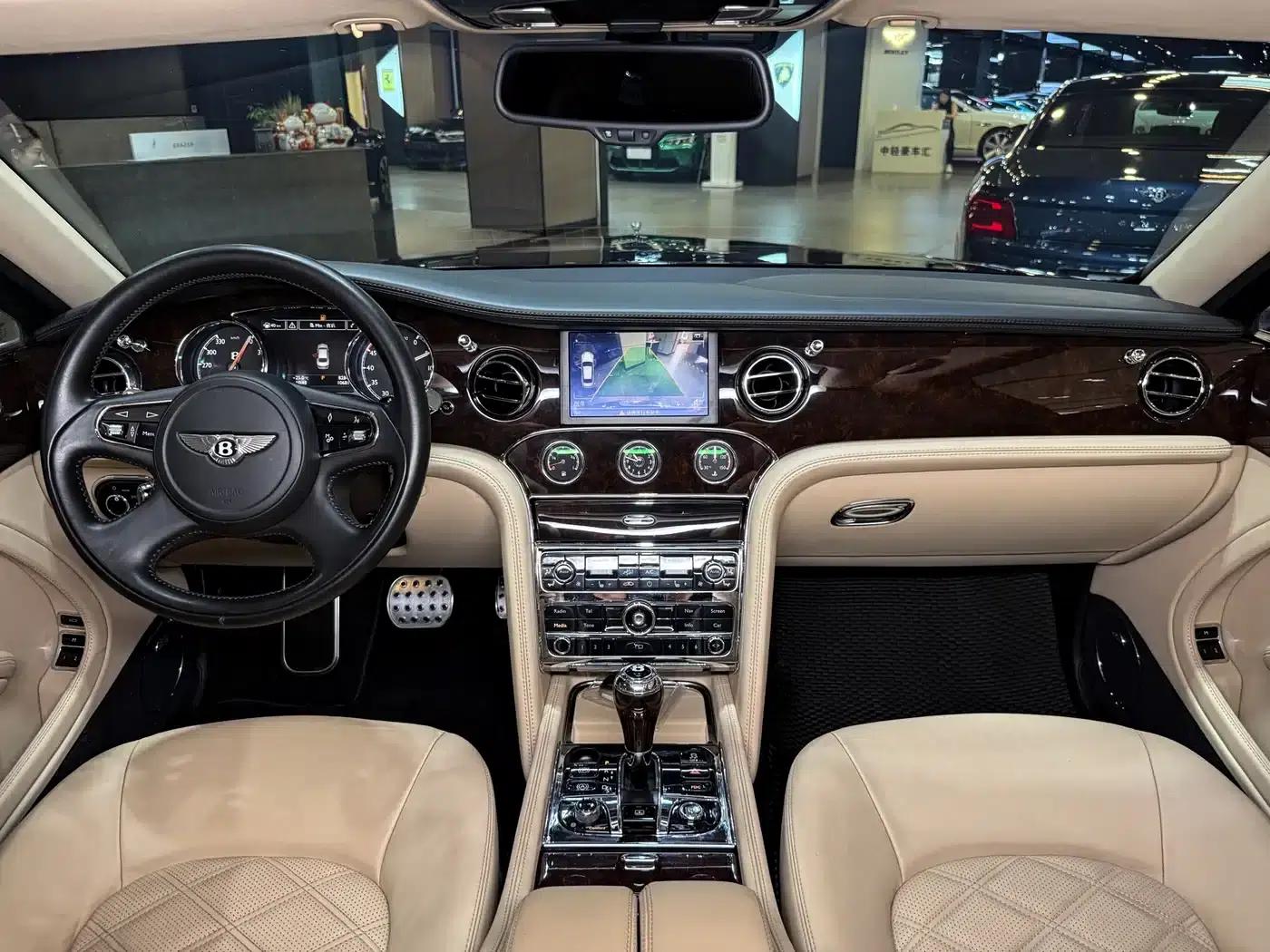 2013 Mulsanne 6.8T Mulliner Special Edition — миниатюра 7