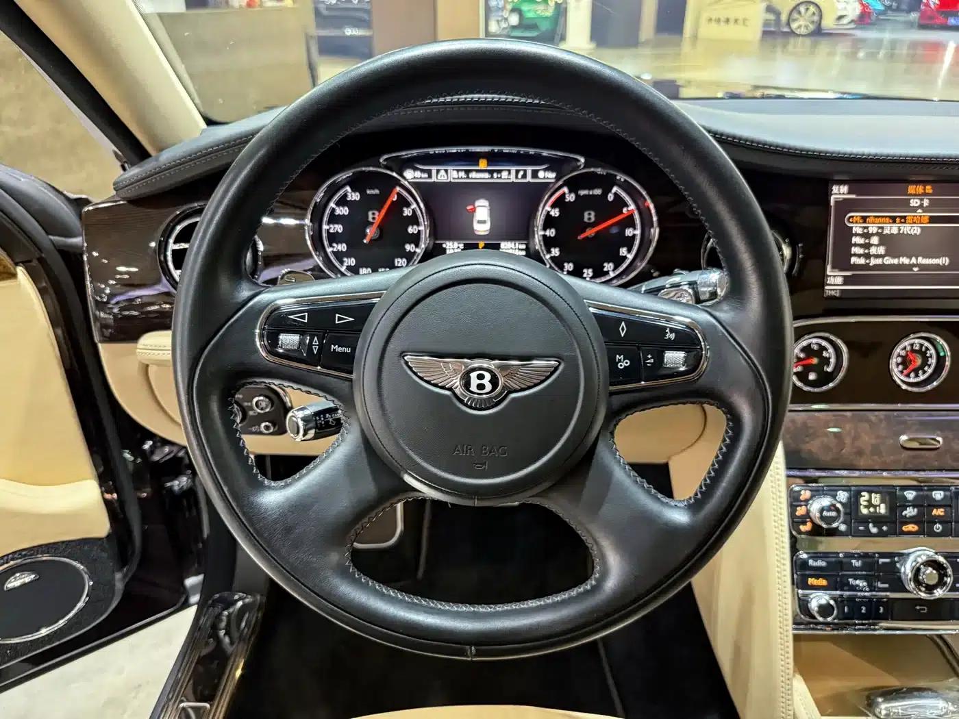 2013 Mulsanne 6.8T Mulliner Special Edition — миниатюра 10