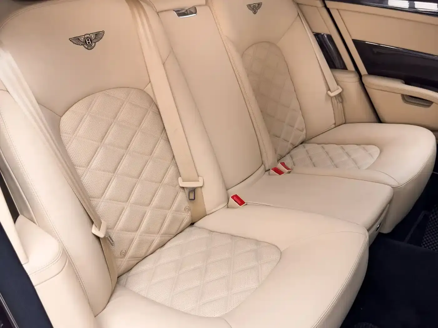 2013 Mulsanne 6.8T Mulliner Special Edition — миниатюра 28