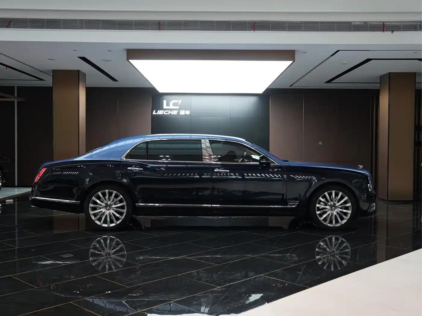 Mulsanne 2017 6.8T Long Wheelbase — миниатюра 3