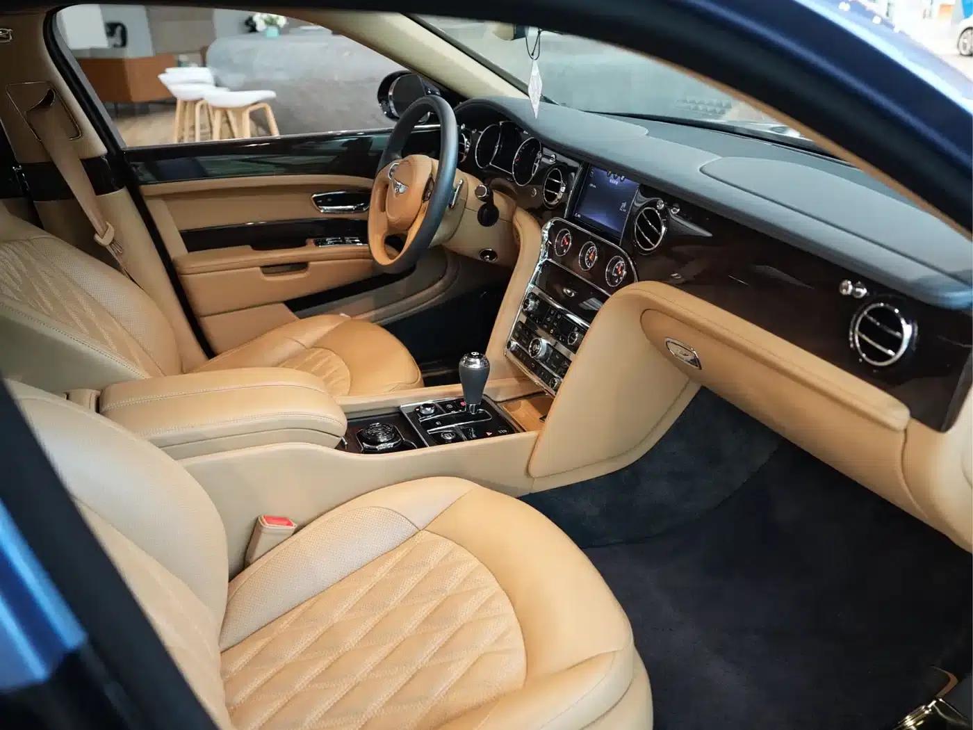 Mulsanne 2017 6.8T Long Wheelbase — миниатюра 10