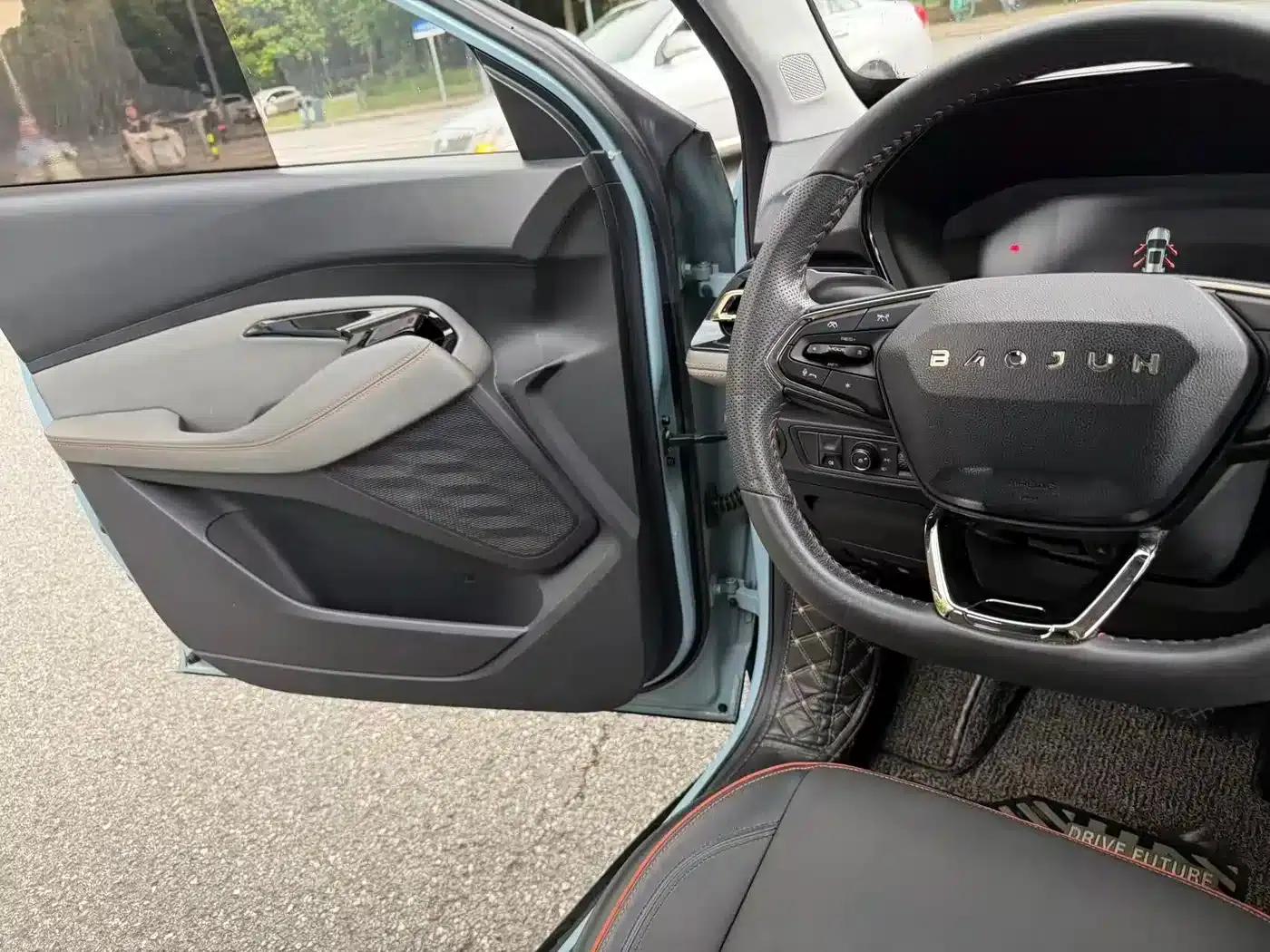 Baojun RS-3 2020 1.5L CVT 24-Hour Online Luxury Edition — миниатюра 20
